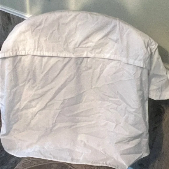 Columbia World Wide Men's Classic White Button-Down Shirt - Picture 4 of 6